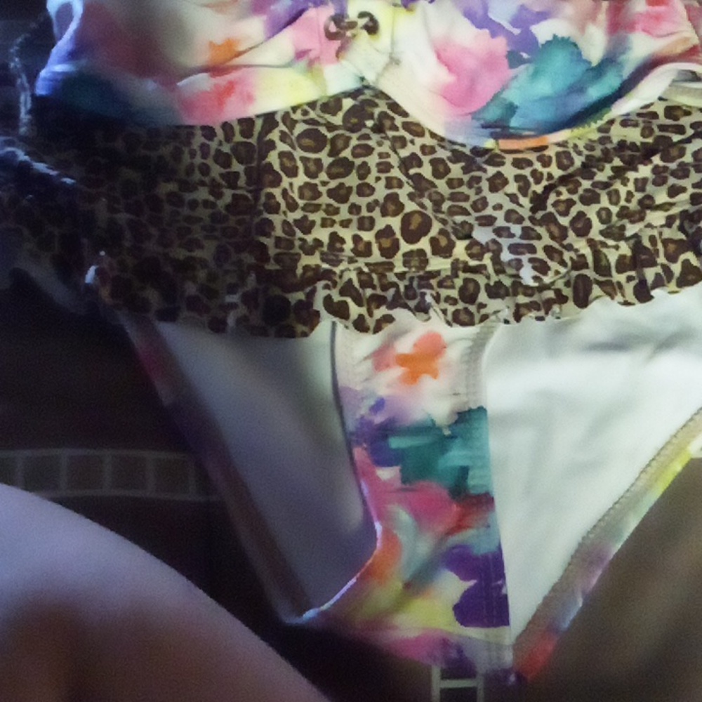 Bathing suit